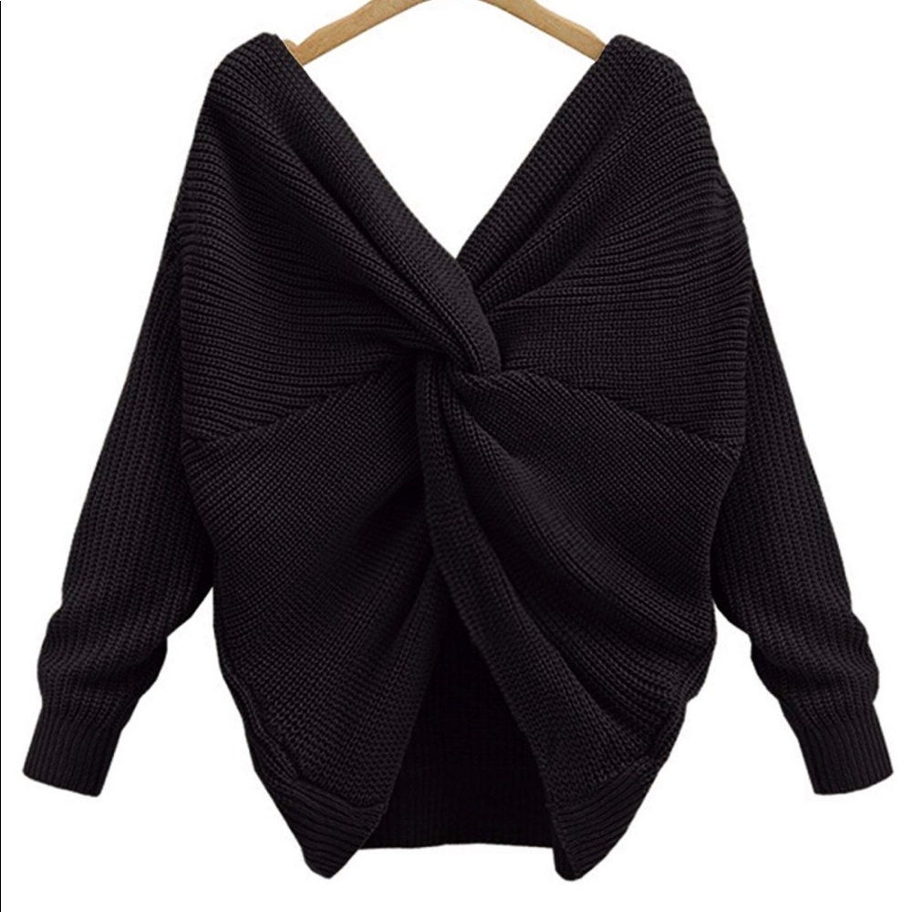 ๐๐ Criss Cross Sweater ๐๐ - Picture 2 of 5